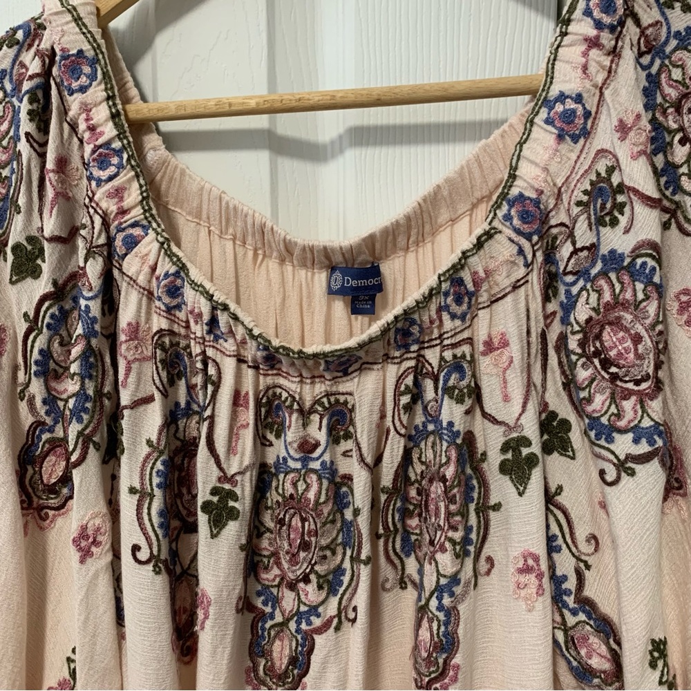 Embroidered Floral Blouse by Democracy 3XL - Picture 13 of 13